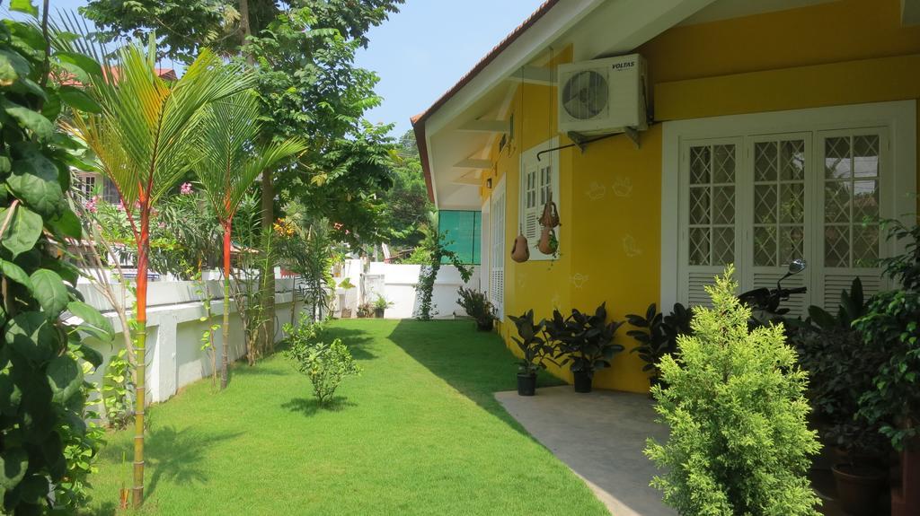 Happy Camper Hostel Kochi Екстериор снимка
